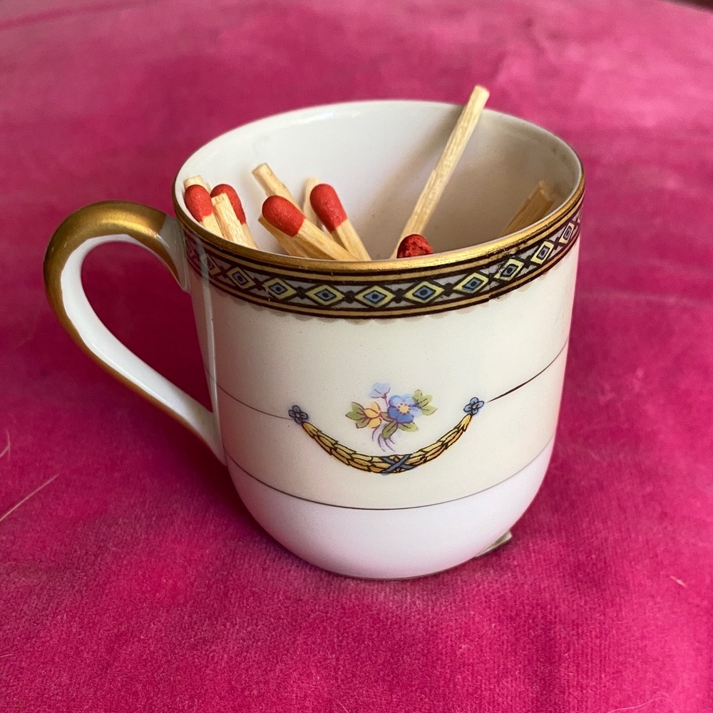 Vintage upcycled Noritake teacup match holder